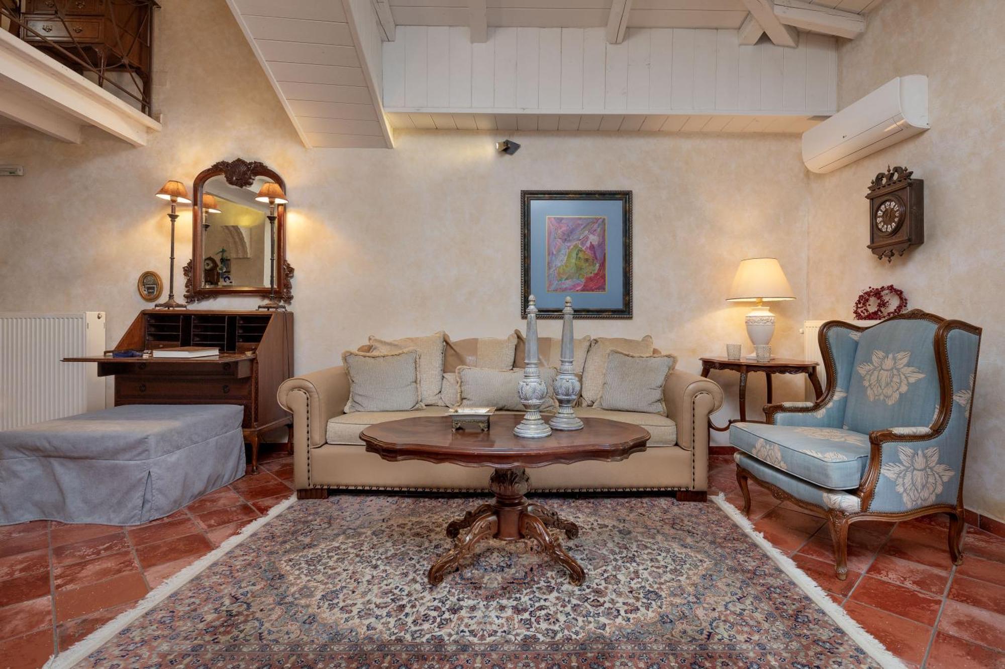 Ostra Menalon Luxury Suites Kardaras Ruang foto